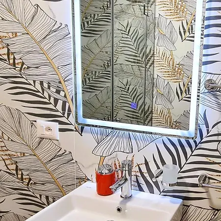 Appartamento 2v1 - Center 1 Tirana