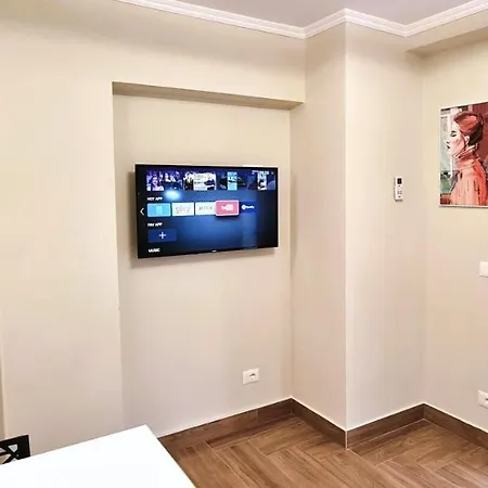 Appartamento 2v1 - Center 1 Tirana